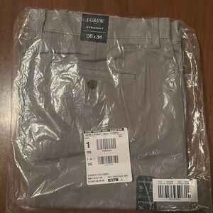 NWT. J. Crew Chino